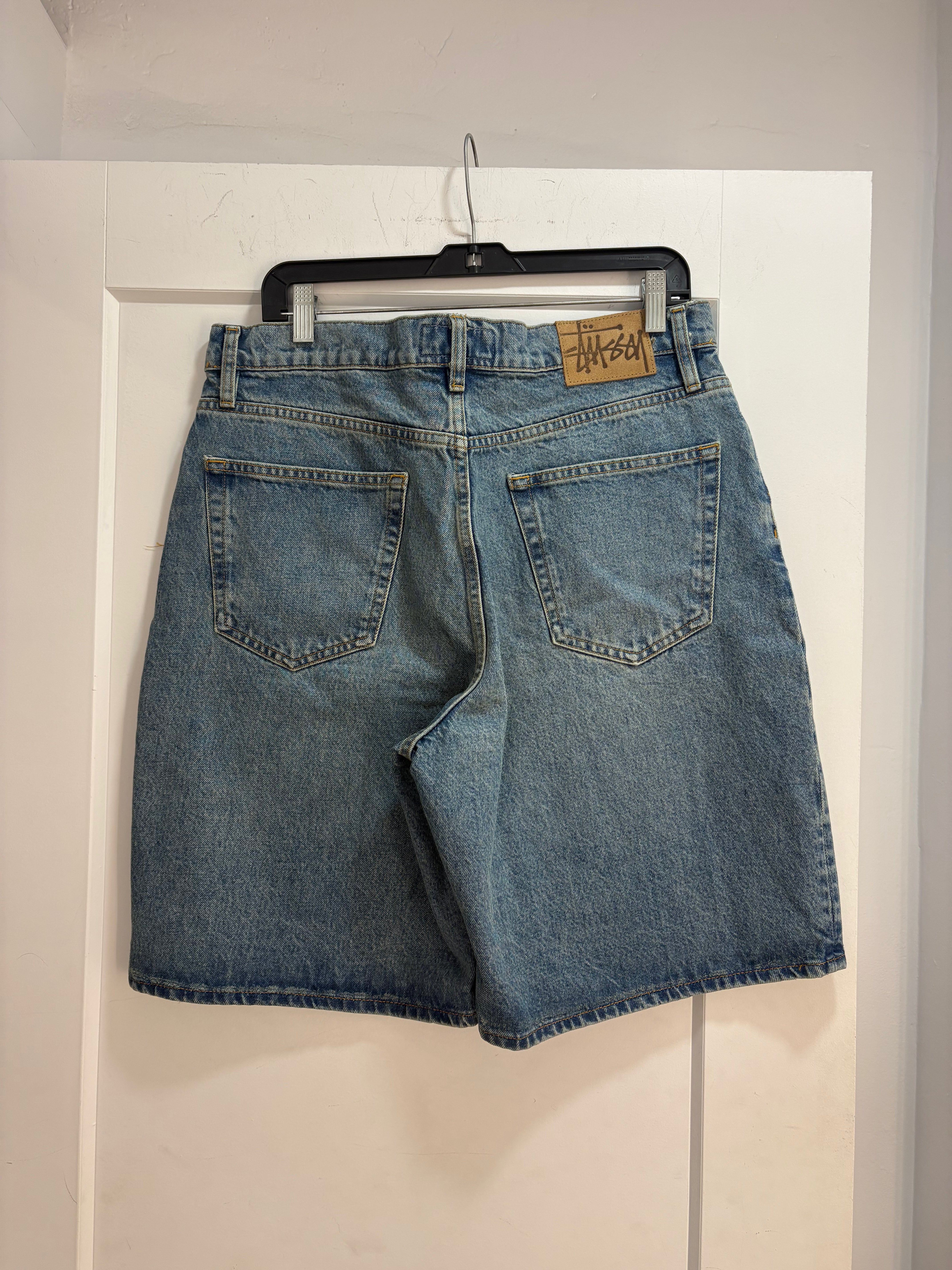 Stussy Big ol jorts - size 32