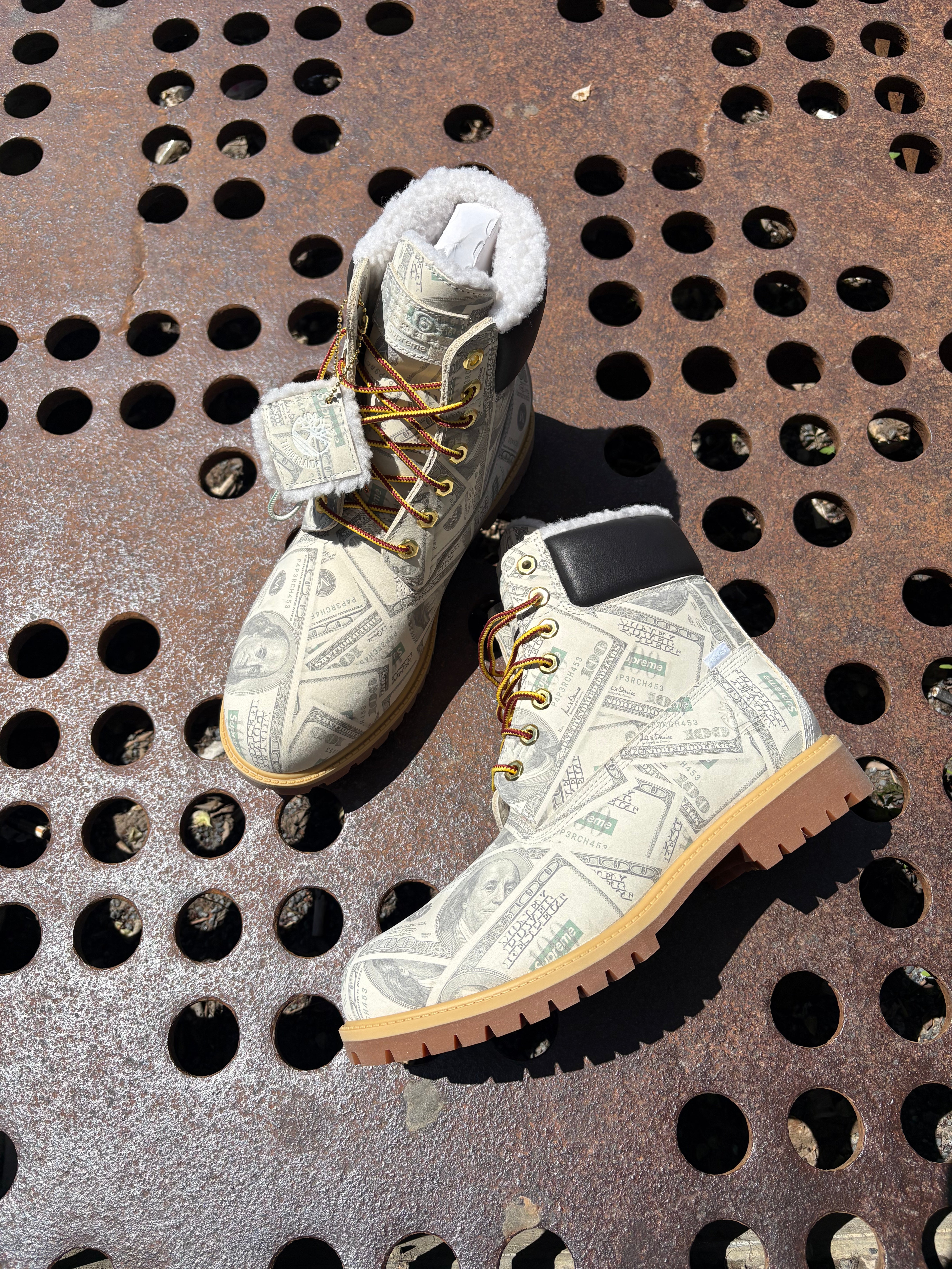 Supreme X MM6 100$ bills timberlands - size 10.5