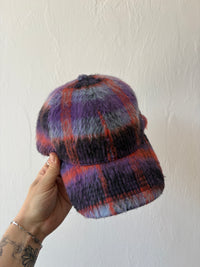 Dime purple mohair cap
