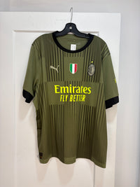 2022 Ac Milan 3rd kit - size XXL