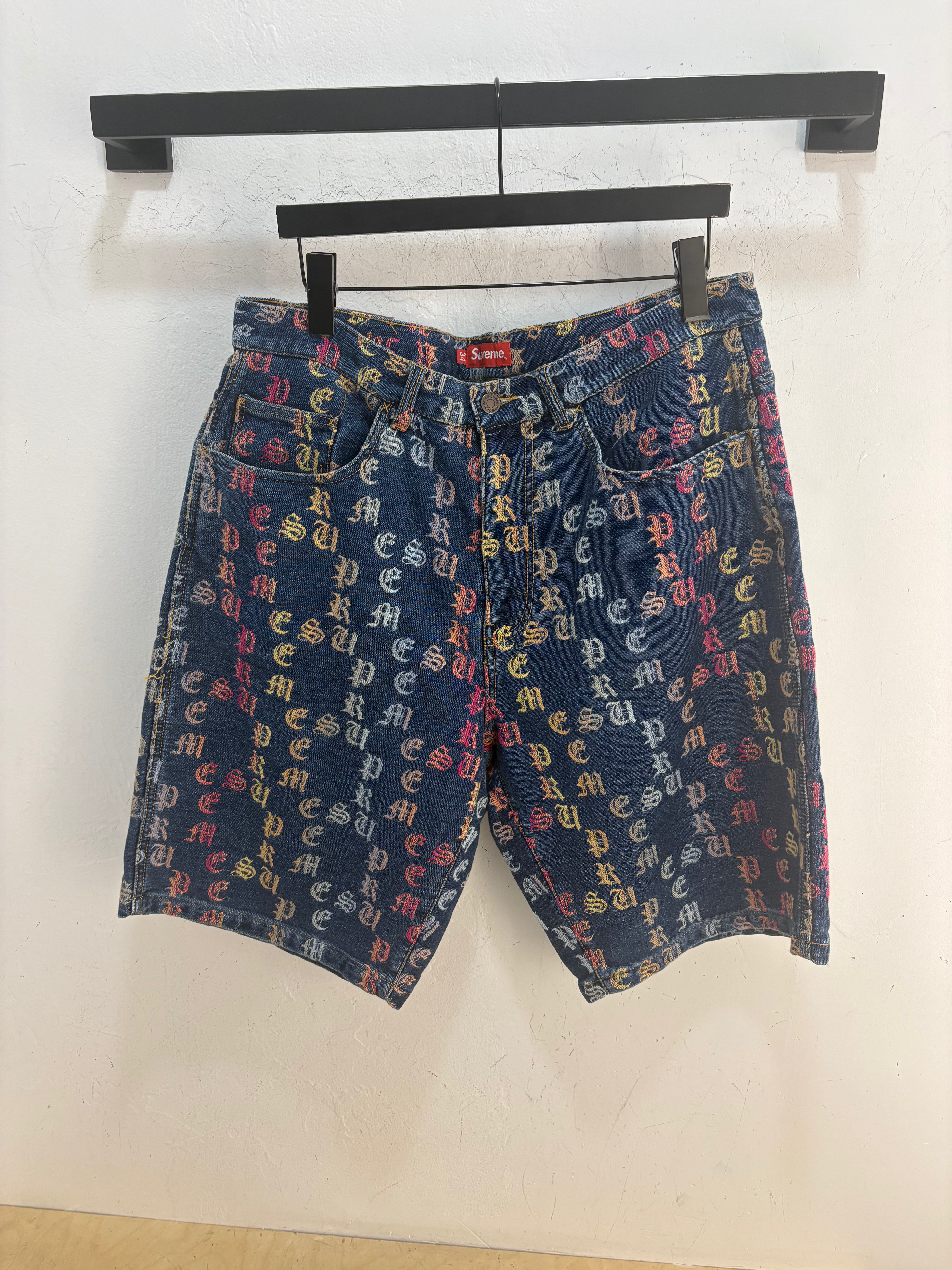 Supreme Gradient Jacquard jorts - size 34