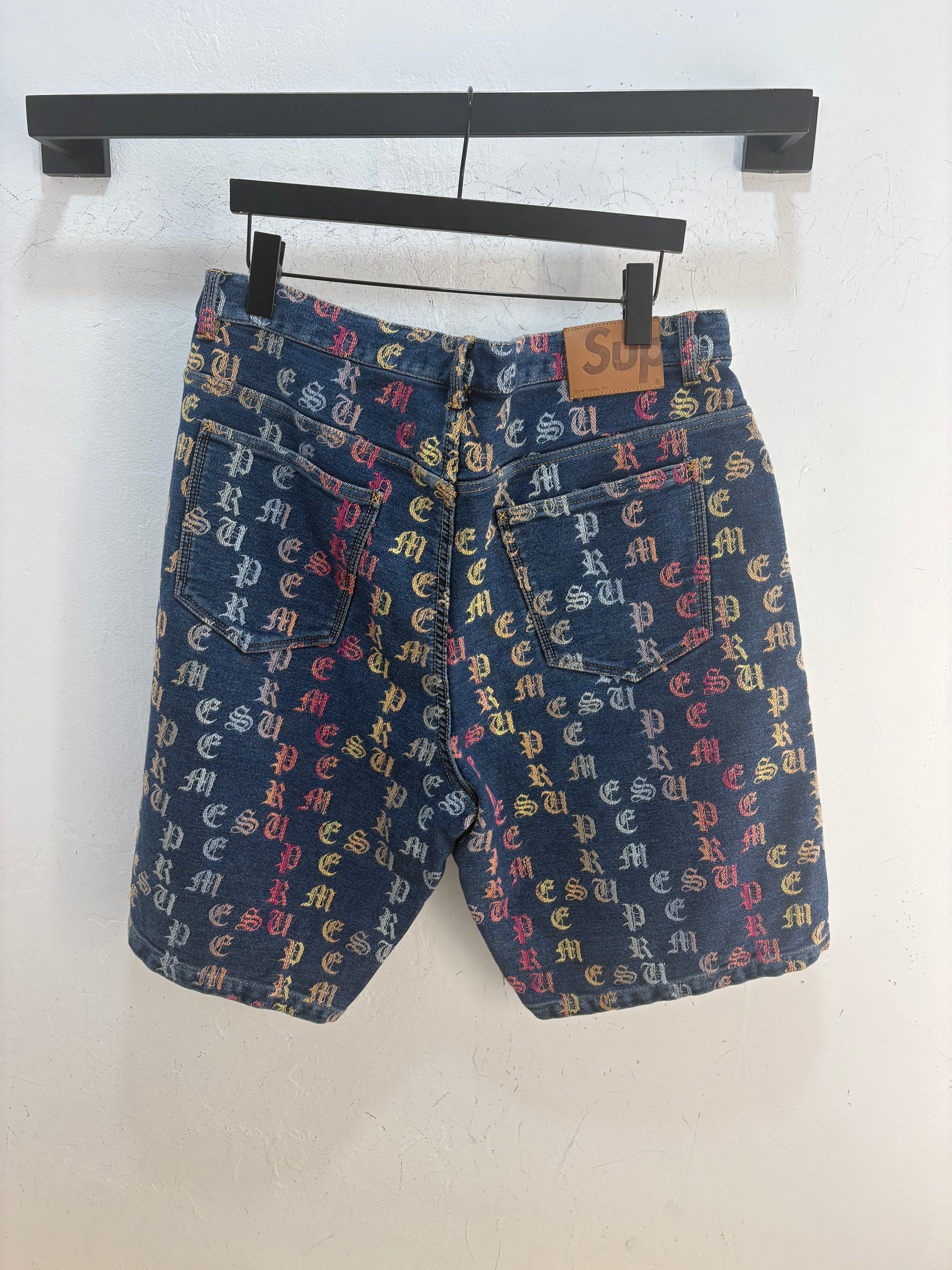 Supreme Gradient Jacquard jorts - size 34