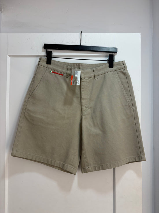 New Y2K Prada luna rossa tan shorts - size 32