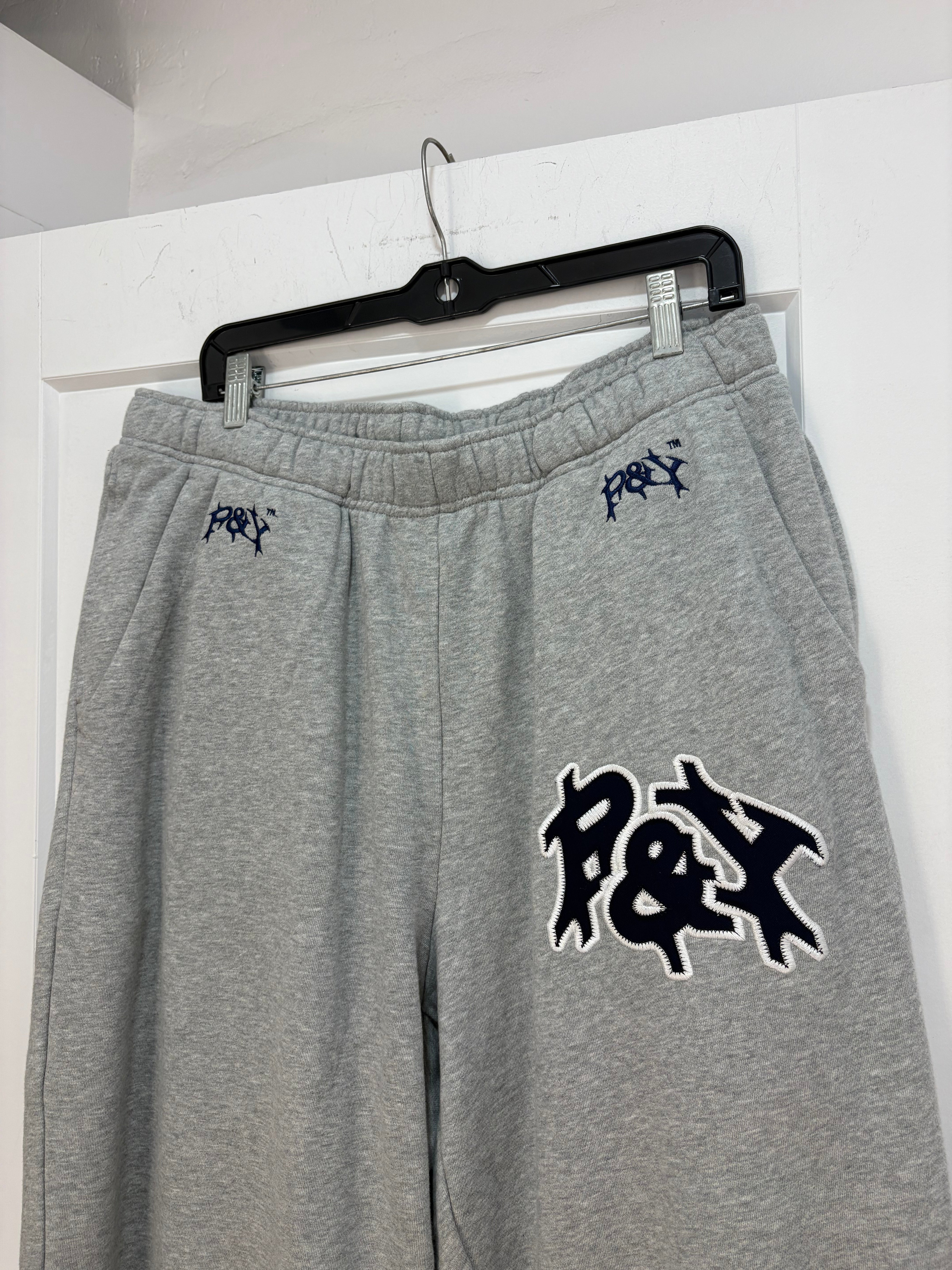 Punk and Yo grey logo sweatpants - size XXL