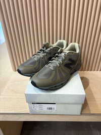 New Stone Island X New Balance light green ABZORB 1890 - size 11.5