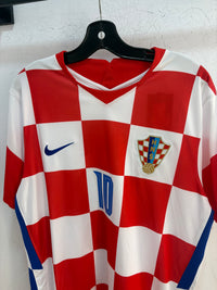 New Nike Modric Croatia jersey - size L