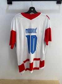 New Nike Modric Croatia jersey - size L