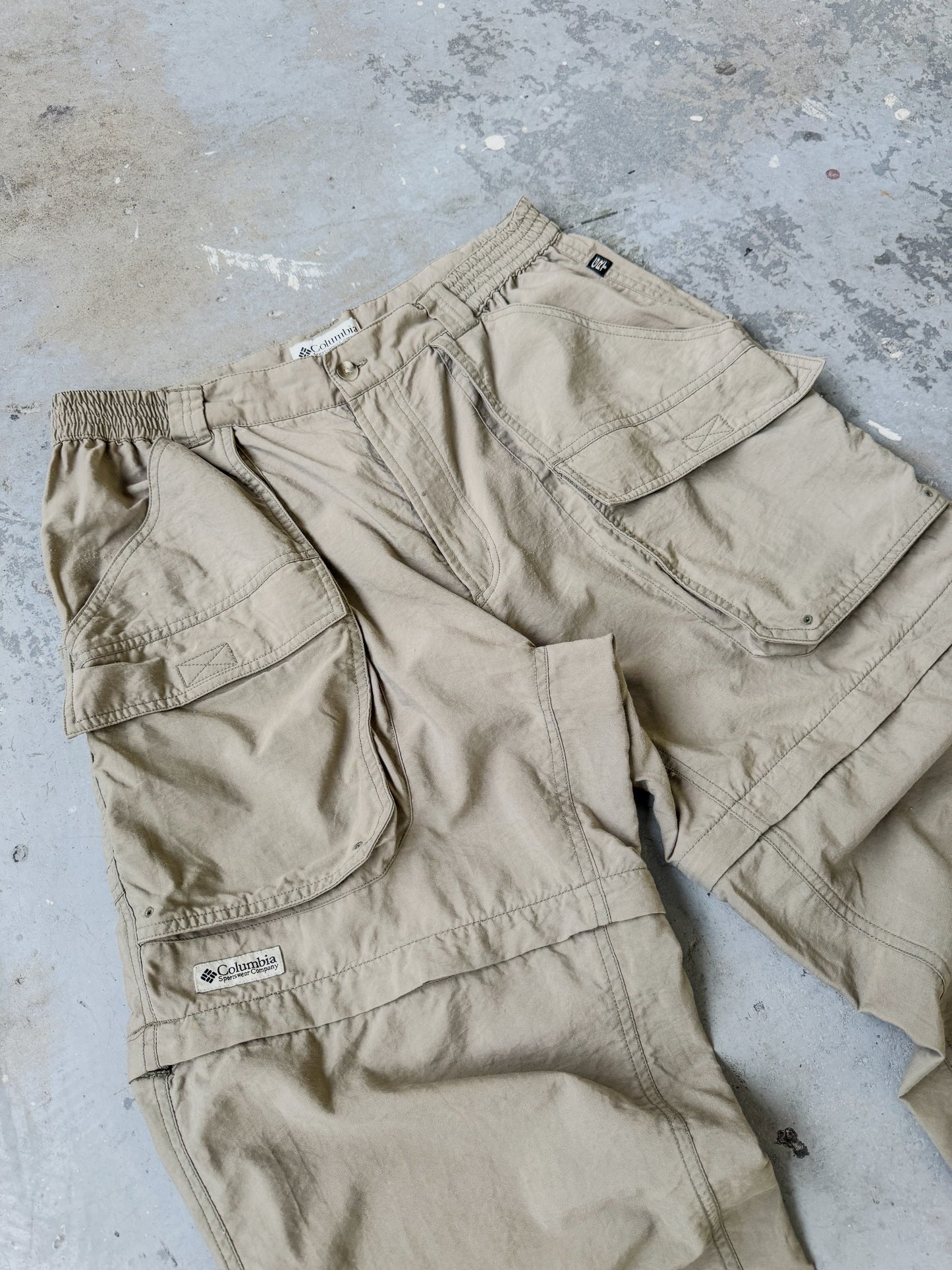 Y2k Columbia Hybrid Cargo pants - Sz L
