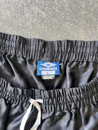 Short à carreaux noirs Umbro des années 90 - Taille L