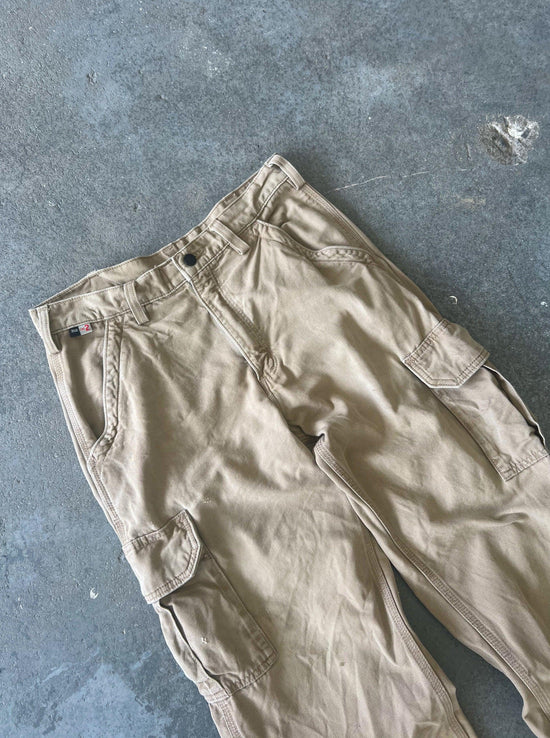 Carhartt FR 2212 cargo pants - Sz 33x34