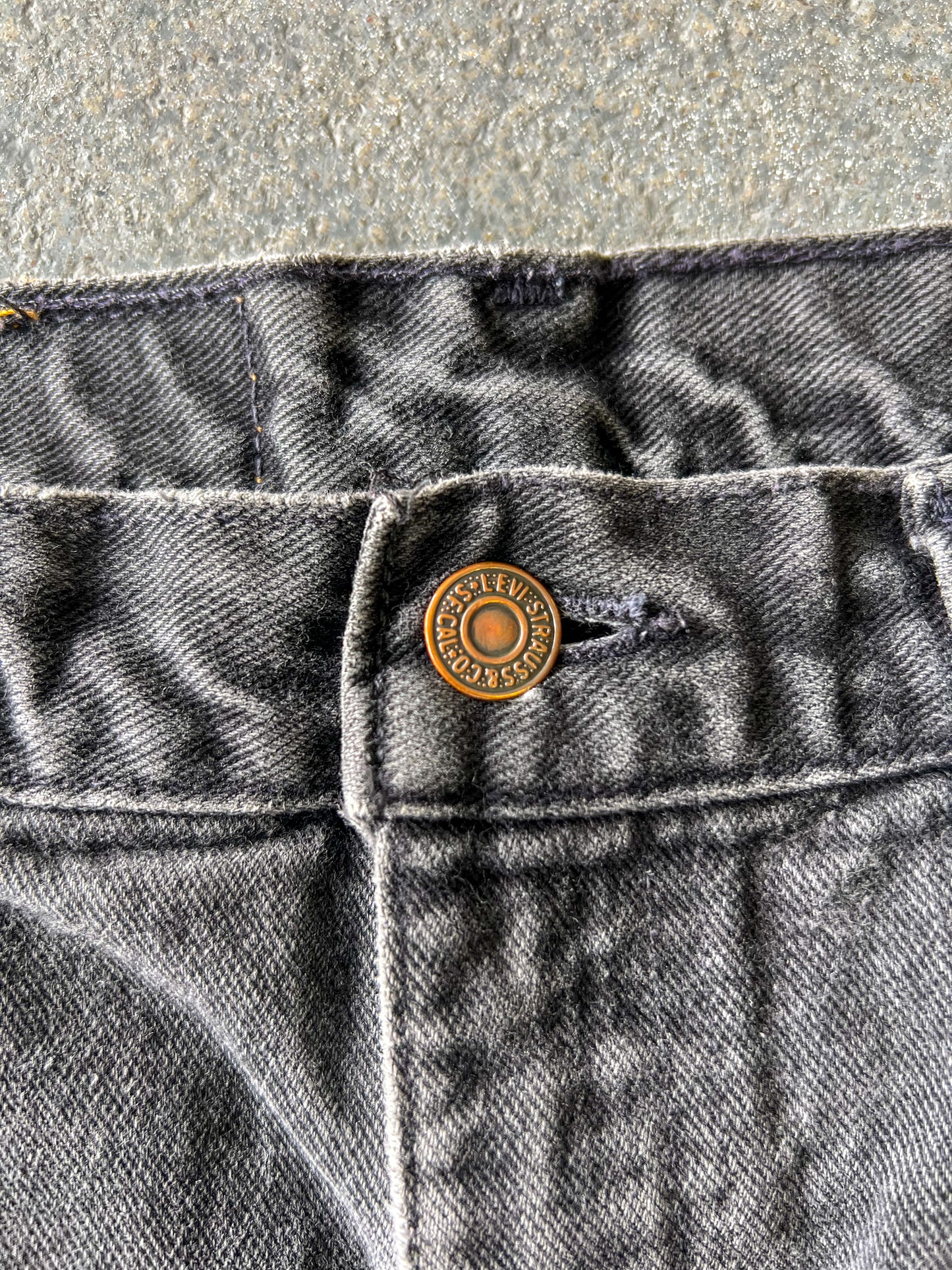 Levis orange tab faded black jeans - Sz 34x32