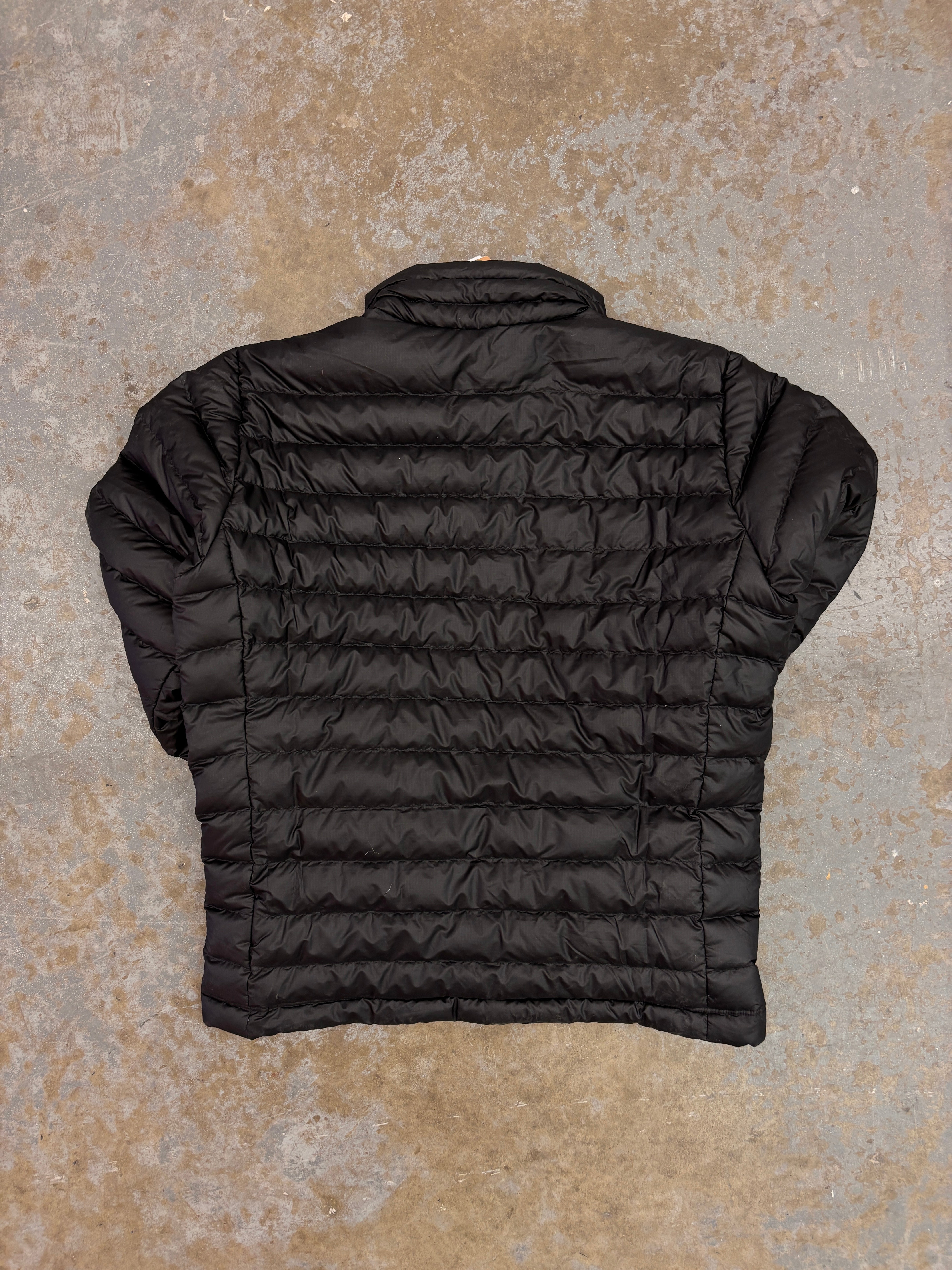 NEW Patagonia men's Sweater puffer - Sz M