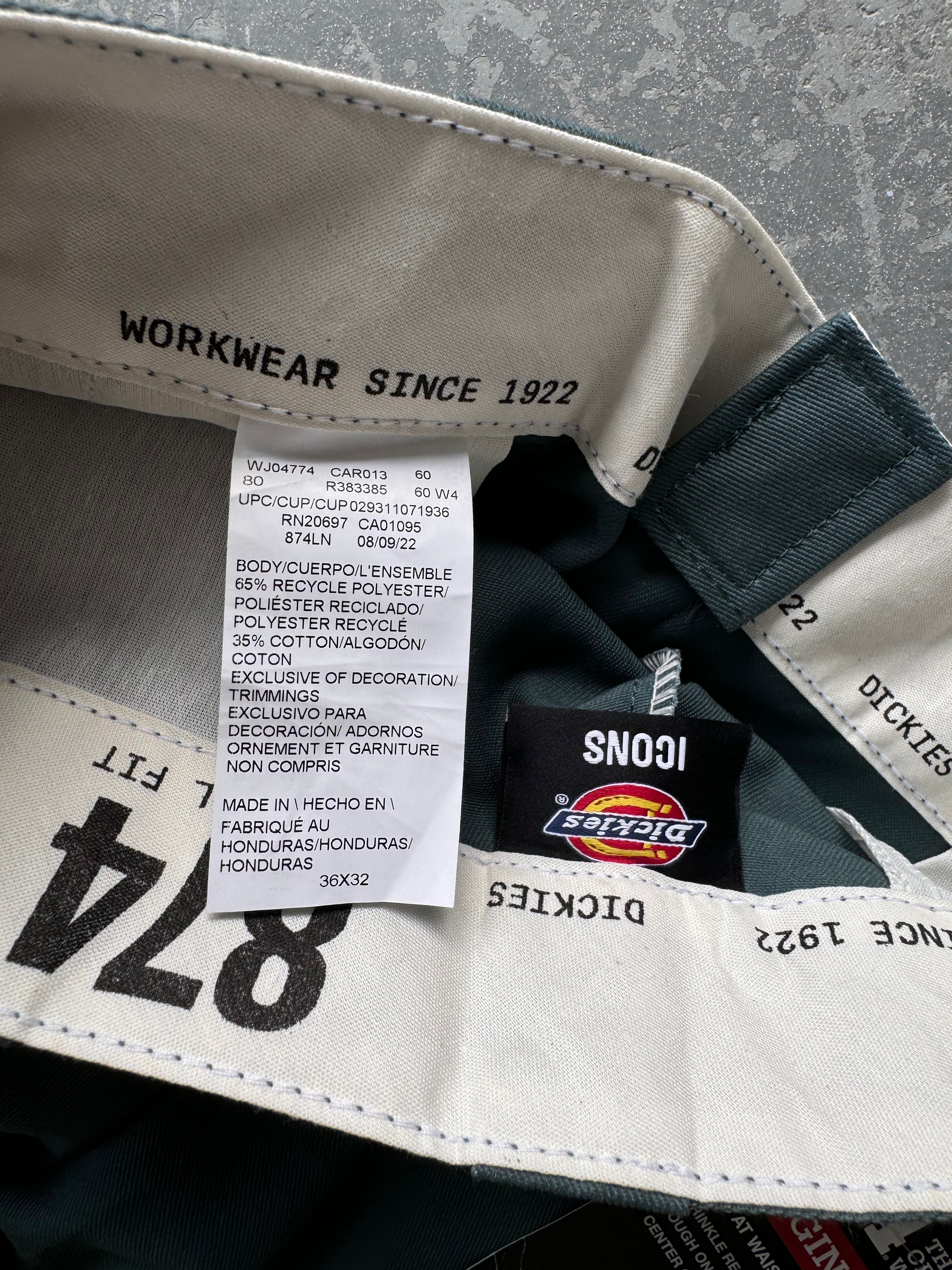 New Dickies 874 original fit Dark Green - Sz 36x32