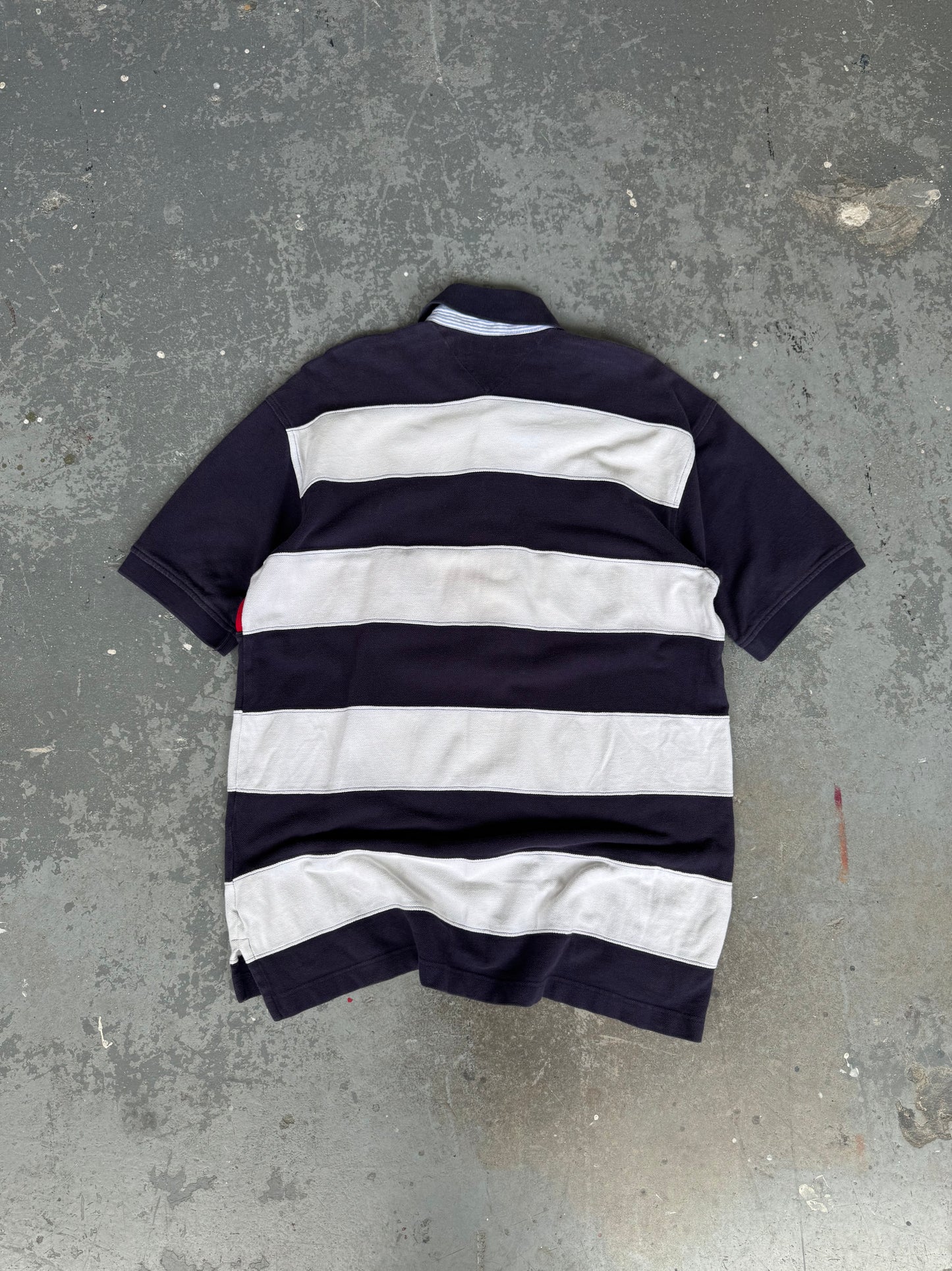Y2K Tommy Hilfiger embroidered logo polo - Sz L